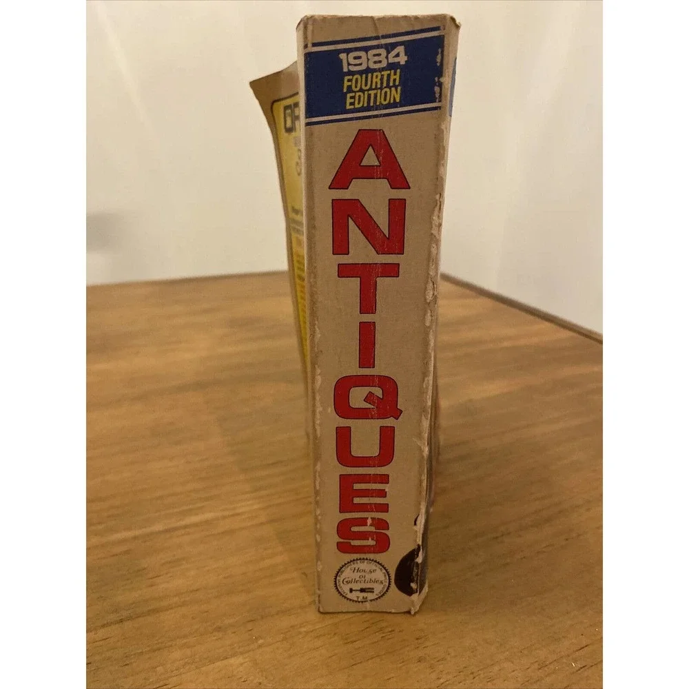 The Official Price Guide To Antiques & Collectibles 1984 Hires Gold Band